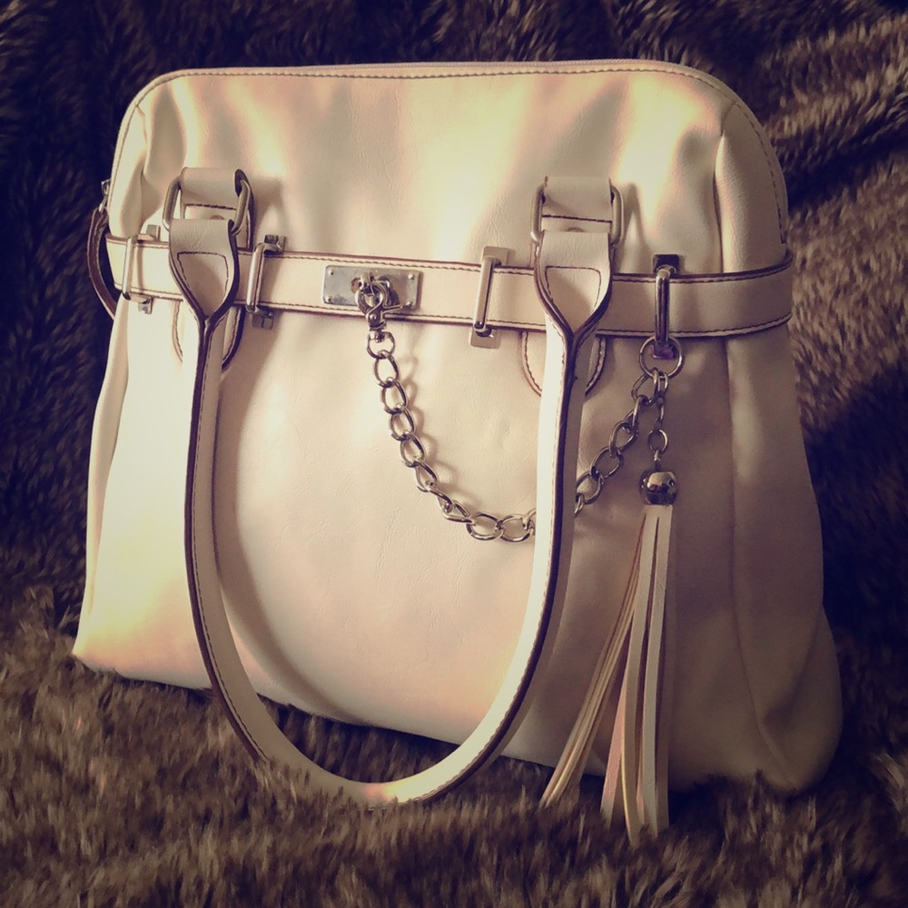 Professional White Shoulder Bag